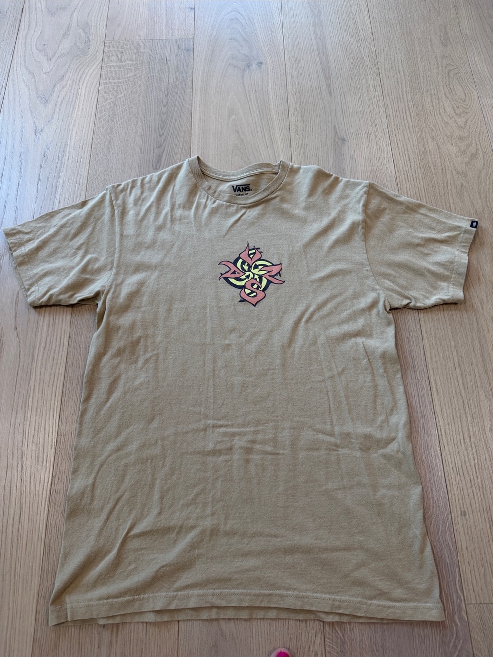 Vans Tan Short Sleeve Tee with Central Pink & Yellow Graphic Men’s Medium